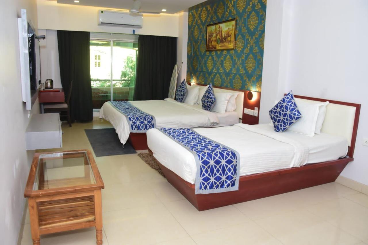 Hotel Shiv International Bhachau Exterior foto